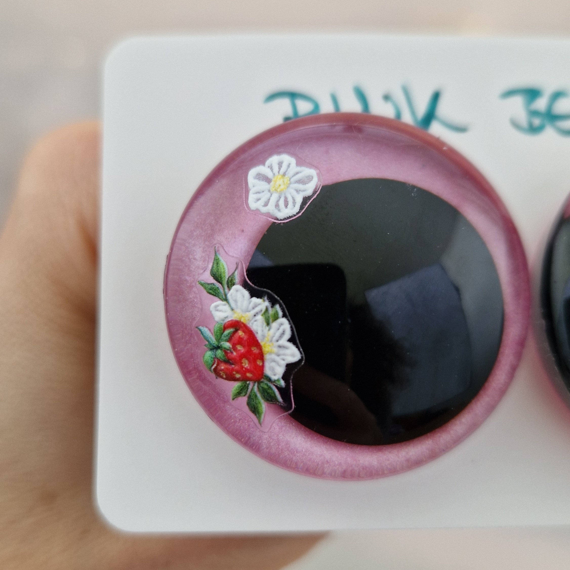 Pink Berry 35mm